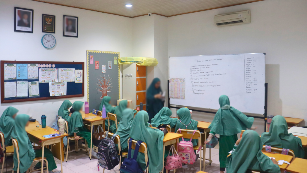desain tanpa judul (12)